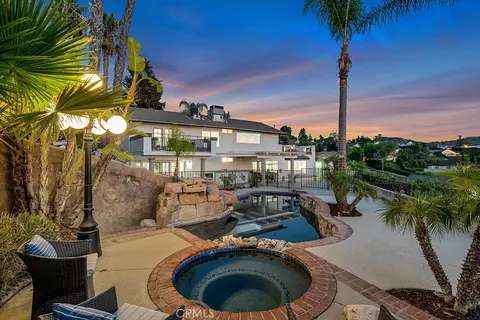 4525 Tenango Dr, Woodland Hills, CA 91364