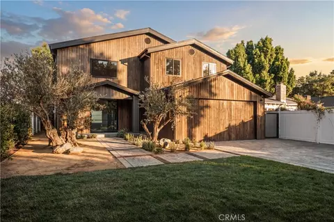 5114 Cedros Ave, Sherman Oaks, CA 91403