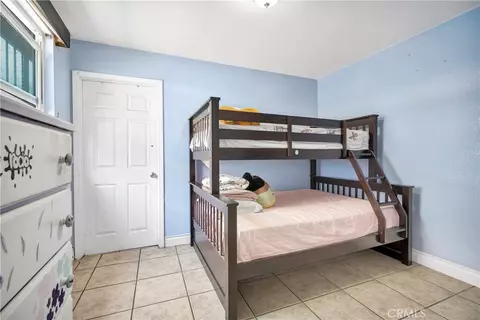 Bedroom - 15116 S Lime Ave, Compton, CA 90221 photo 6 of 9