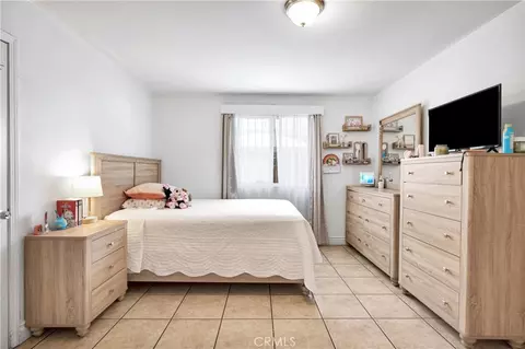 Bedroom - 15116 S Lime Ave, Compton, CA 90221 photo 9 of 9