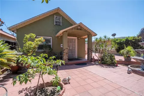 Exterior - 15116 S Lime Ave, Compton, CA 90221 photo 5 of 22