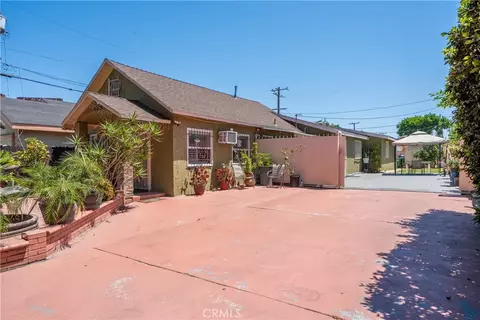 Exterior - 15116 S Lime Ave, Compton, CA 90221 photo 3 of 22