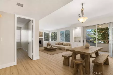 14530 Benefit St #102, Sherman Oaks, CA 91403