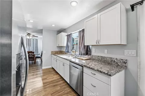 Kitchen - 43626 Easy St, Lancaster, CA 93535 photo 3 of 4