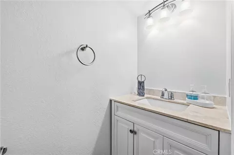 Bath - 43626 Easy St, Lancaster, CA 93535 photo 1 of 3