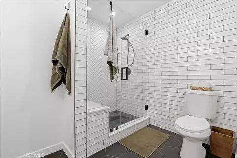 Bath - 2019 Hietter, Simi Valley, CA 93063 photo 5 of 6