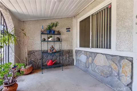 Exterior - 1396 Currant Ave, Simi Valley, CA 93065 photo 1 of 7