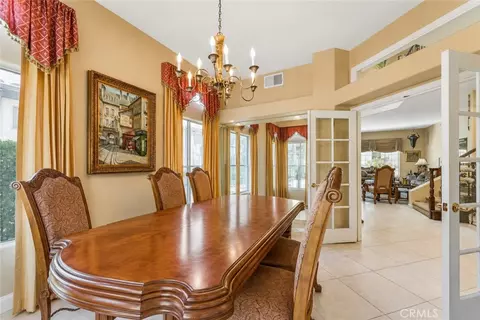 Dining - 24515 Ebelden, Newhall, CA 91321 photo 2 of 2
