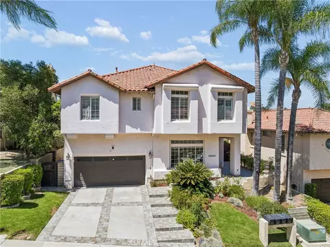 Exterior - 24515 Ebelden, Newhall, CA 91321 photo 3 of 6