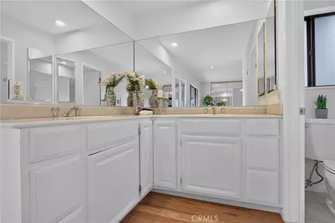 Bath - 11407 Edenberg Ave, Porter Ranch, CA 91326 photo 1 of 3