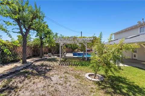 Exterior - 1394 Parkhurst, Simi Valley, CA 93065 photo 17 of 25