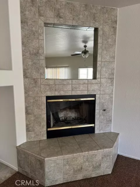 Living - 2759 Legends, Lancaster, CA 93536 photo 8 of 9