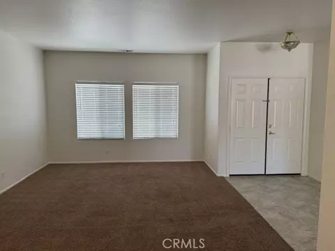 Living - 2759 Legends, Lancaster, CA 93536 photo 2 of 10