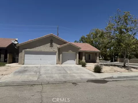 Exterior - 2759 Legends, Lancaster, CA 93536 photo 7 of 12