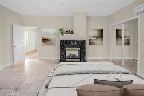 Bedroom - 2810 Juniper Dr, Palmdale, CA 93550 photo 5 of 6