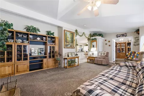 Living - 24900 Ponderosa, Tehachapi, CA 93561 photo 2 of 2