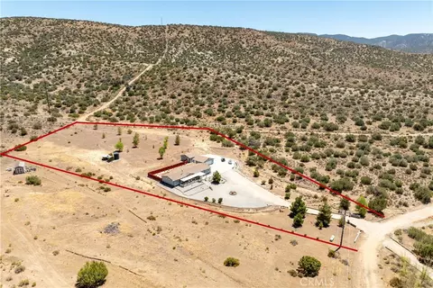 View/Area - 24900 Ponderosa, Tehachapi, CA 93561 photo 3 of 9