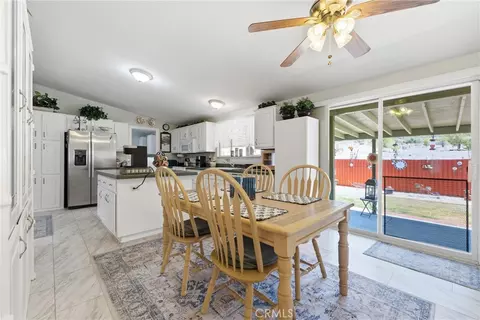 Dining - 24900 Ponderosa, Tehachapi, CA 93561 photo 2 of 2
