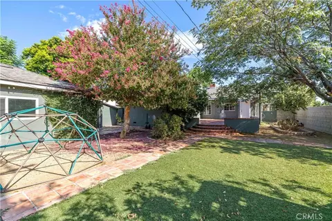 Exterior - 18600 Gilmore St, Reseda, CA 91335 photo 9 of 13