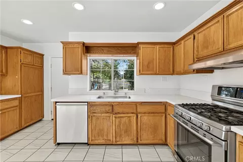Kitchen - 18600 Gilmore St, Reseda, CA 91335 photo 3 of 3