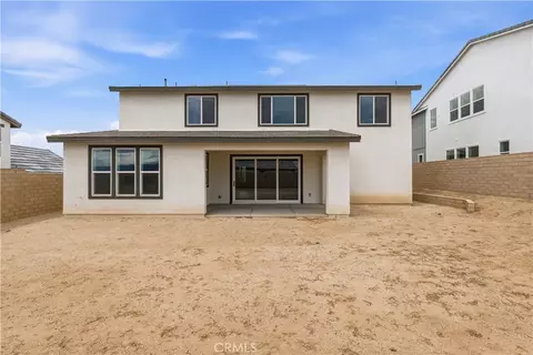 Exterior - 28710 Orange Park Dr, Castaic, CA 91384 photo 3 of 4