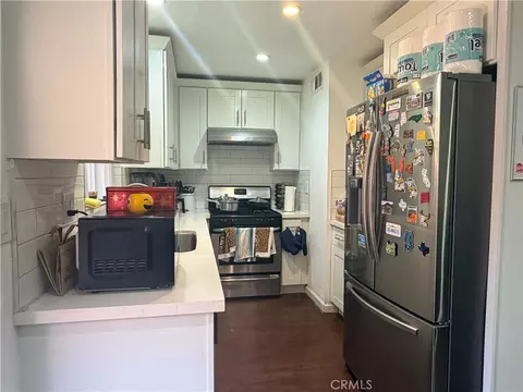 9831 Sepulveda #26, North Hills, CA 91343