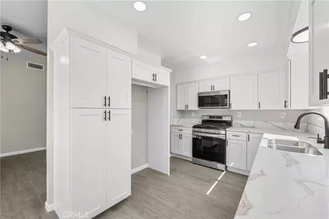 Kitchen - 1608 Lobo Ct, Lancaster, CA 93535 photo 1 of 4