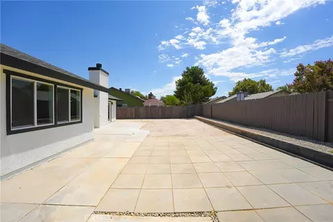 Exterior - 1608 Lobo Ct, Lancaster, CA 93535 photo 10 of 10