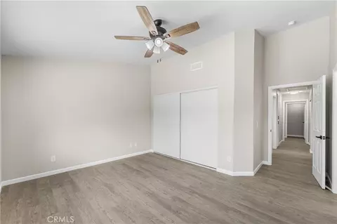 Entry Way - 1608 Lobo Ct, Lancaster, CA 93535 photo 3 of 6