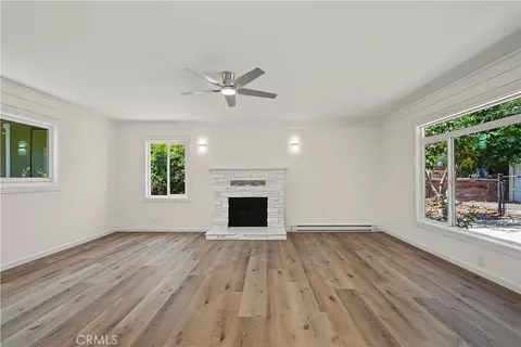Living - 2538 Woodlyn Rd, Pasadena, CA 91107 photo 5 of 5