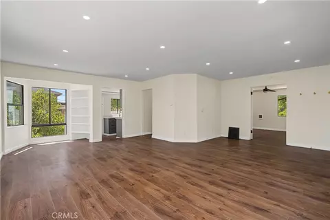 Living - 2538 Woodlyn Rd, Pasadena, CA 91107 photo 2 of 5