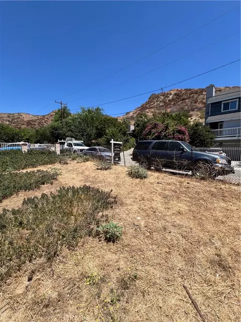 0 Harding, Val Verde, CA 91384 photo 2