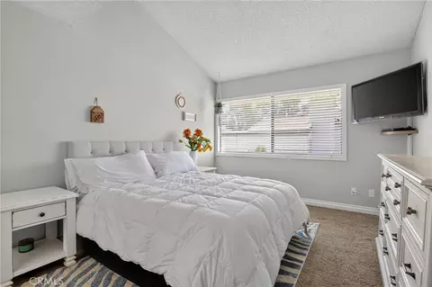 Bedroom - 6491 Twin Circle Ln #5, Simi Valley, CA 93063 photo 2 of 8