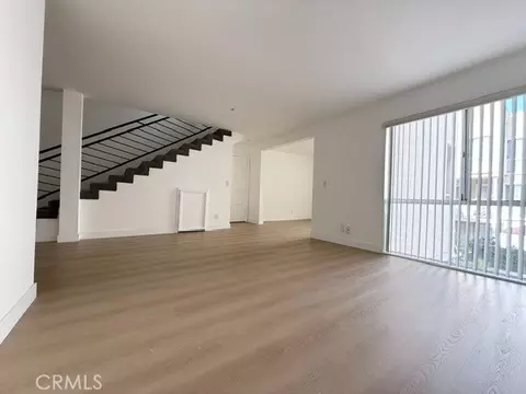 116 W Maple St #16, Glendale, CA 91204
