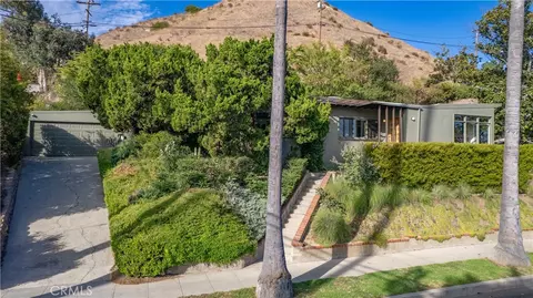 1011 W W Mtn, Glendale, CA 91202