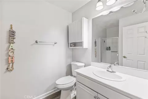 Bath - 6017 Oldenberg, Simi Valley, CA 93063 photo 1 of 4