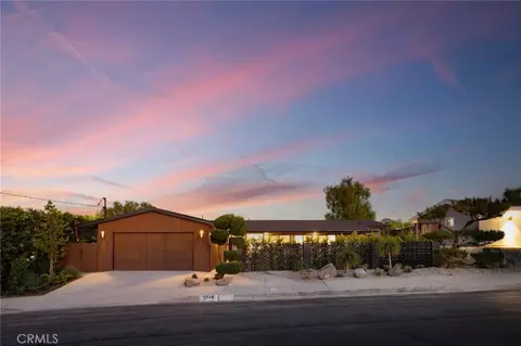 5746 Mcdonie Ave, Woodland Hills, CA 91367