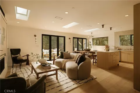 Living - 9452 Reverie Rd, Tujunga, CA 91042 photo 1 of 5