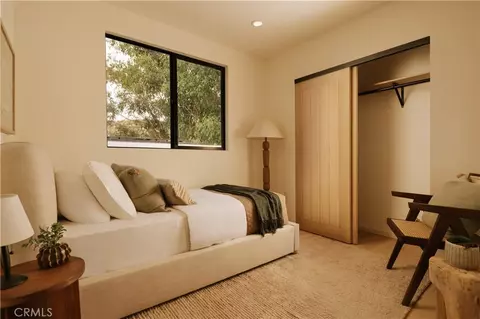Bedroom - 9452 Reverie Rd, Tujunga, CA 91042 photo 2 of 4