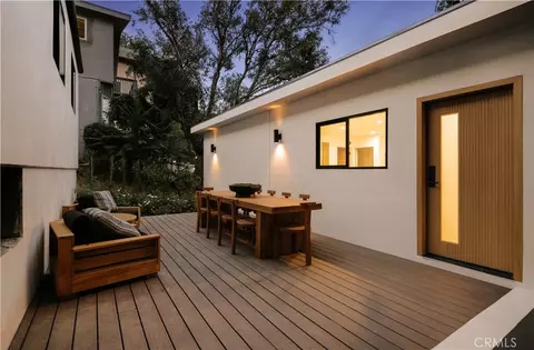 Exterior - 9452 Reverie Rd, Tujunga, CA 91042 photo 5 of 6