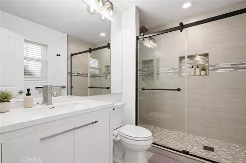 Bath - 2391 Timberlane, Simi Valley, CA 93063 photo 4 of 4