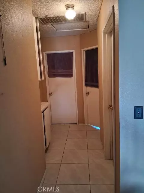 Entry Way - 45036 Andale, Lancaster, CA 93535 photo 3 of 3