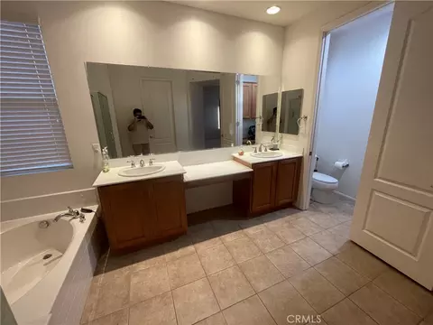 Bath - 3303 Arious, Lancaster, CA 93536 photo 1 of 2