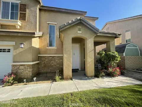 Exterior - 3303 Arious, Lancaster, CA 93536 photo 3 of 8