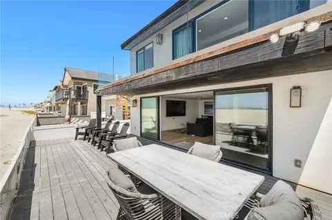 Exterior - 1505 Ocean Dr, Oxnard, CA 93035 photo 4 of 5