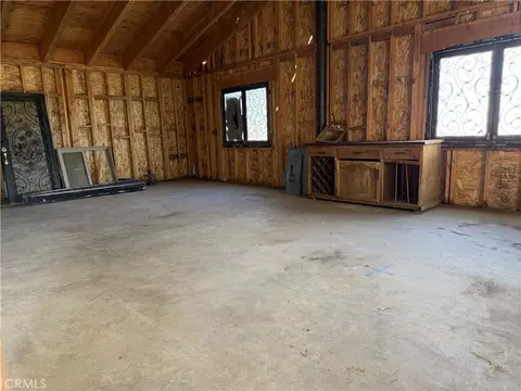 Living - 13861 E Avenue G6, Lancaster, CA 93535 photo 1 of 1