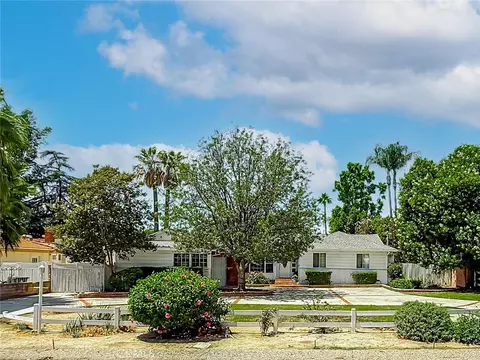 8809 Oak Park Ave, Sherwood Forest, CA 91325