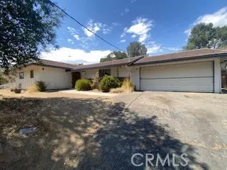 10439 Ditson St, Sunland, CA 91040