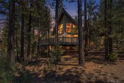 1604 Woodland Dr, Pine Mountain Club, CA 93222