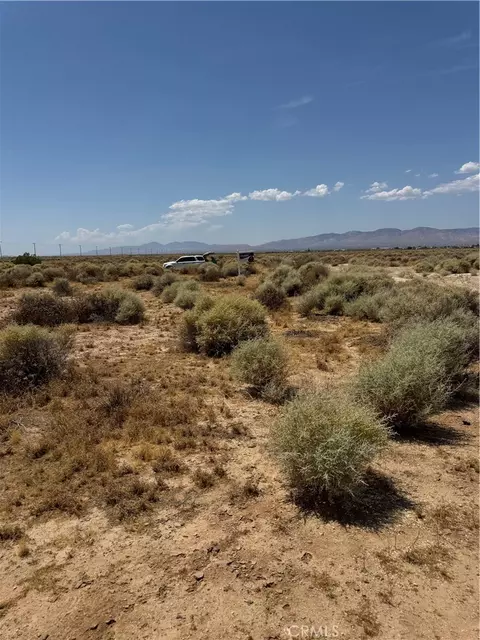 477 Tanbark Ave, California City, CA 93505